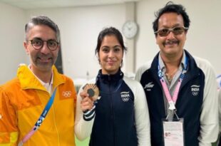 MANU BHAKER COACH