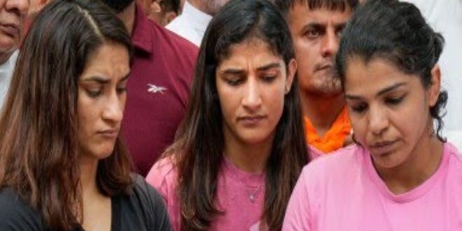 indian wrestlers protest