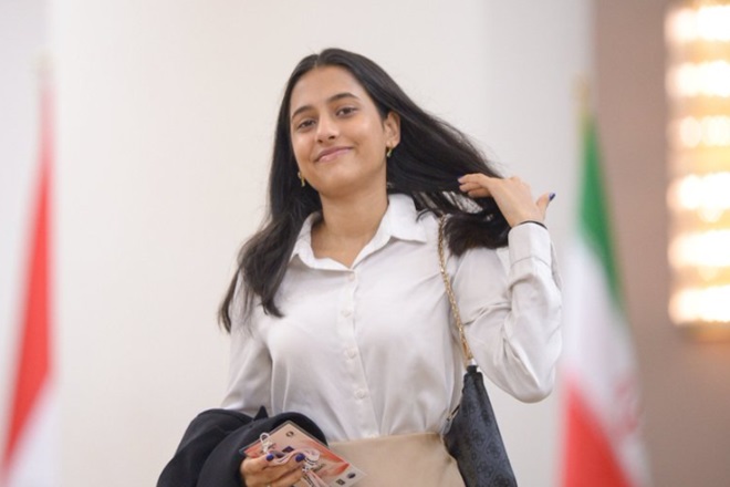 divya deshmukh
